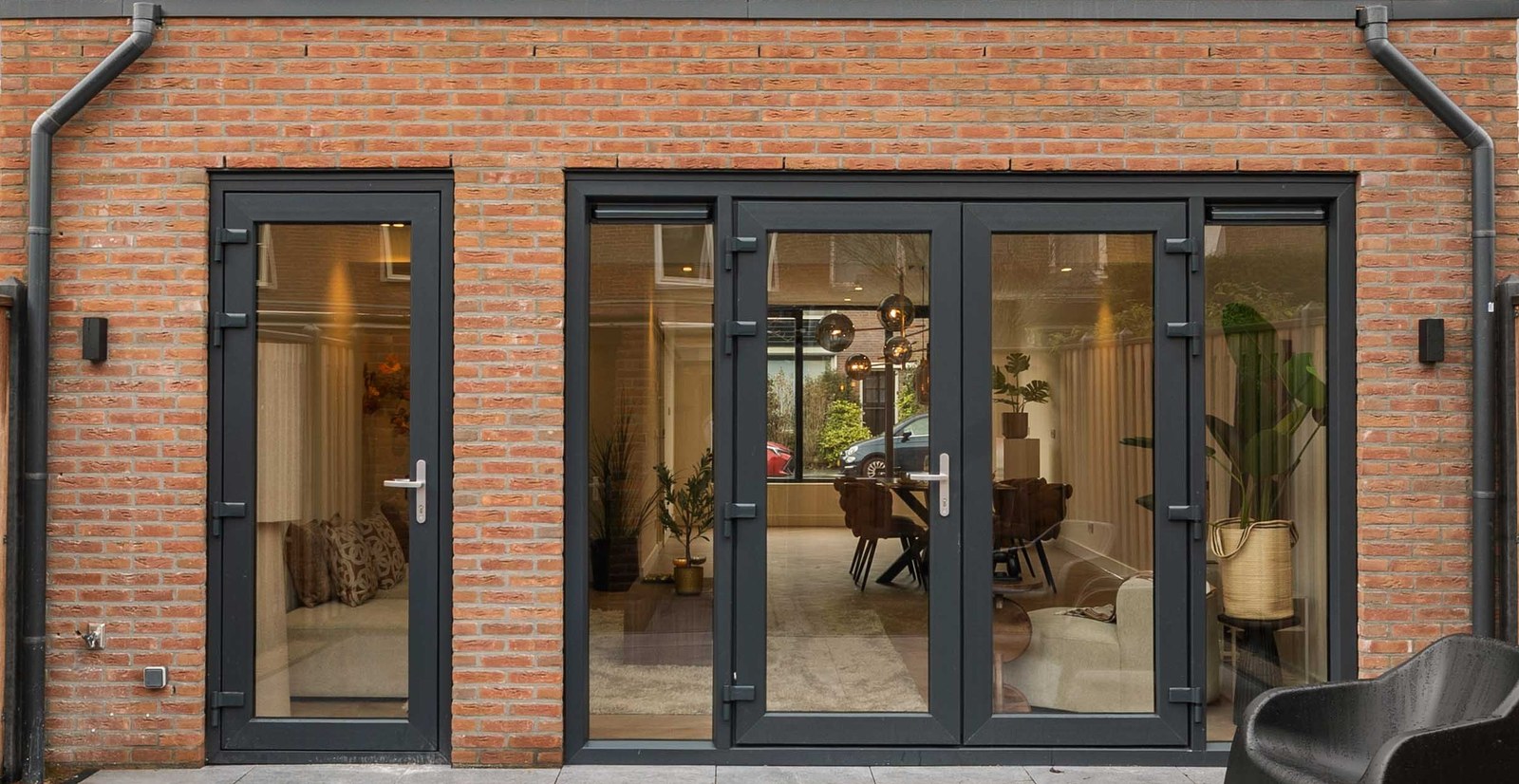 Kozijnen leveren en plaatsen